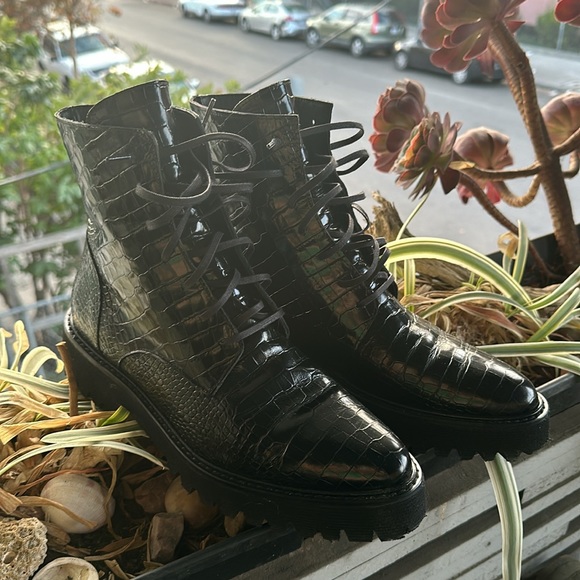 freda salvador emi lug combat boot